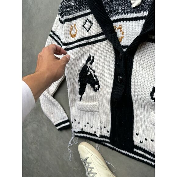 1950s Vintage Western Sears Men’s Size M Cowboy Horses Sweater Cardigan Flaws - Picture 7 of 11